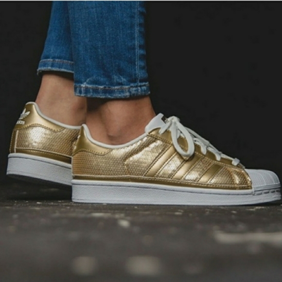 gold sequin tennis shoes